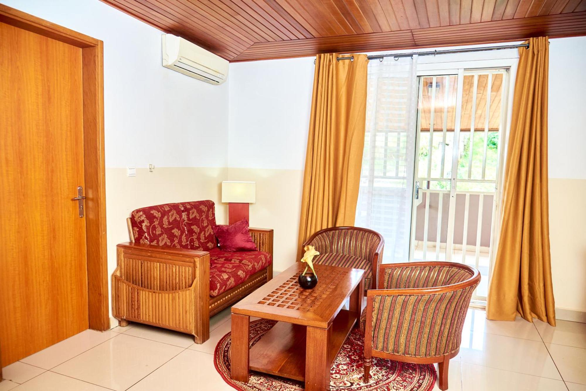 Congress Hotel Yaoundé Eksteriør billede