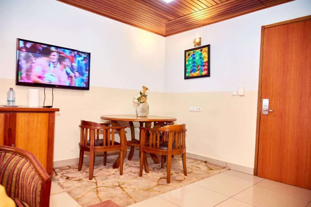 Congress Hotel Yaoundé Eksteriør billede