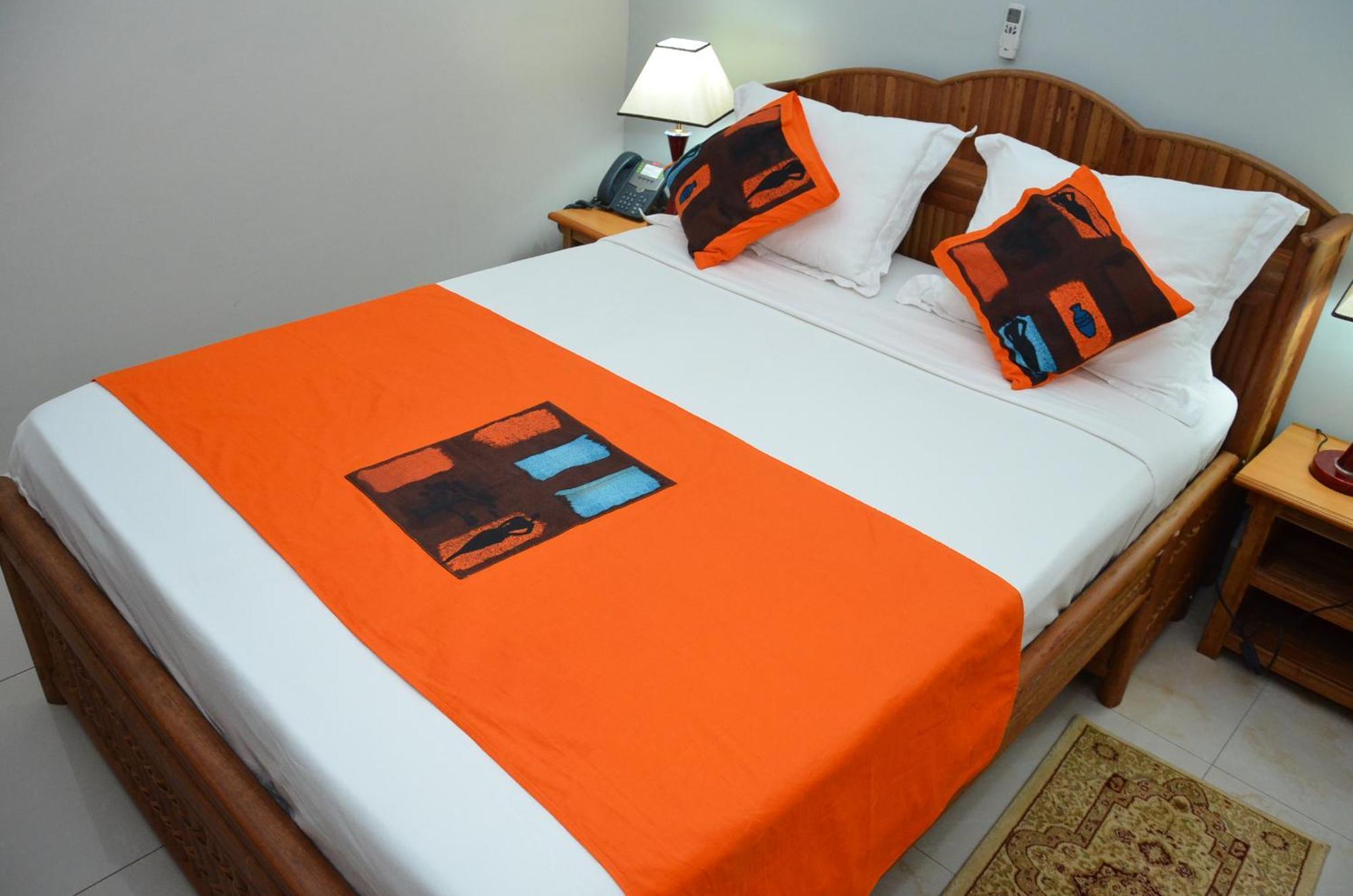 Congress Hotel Yaoundé Eksteriør billede